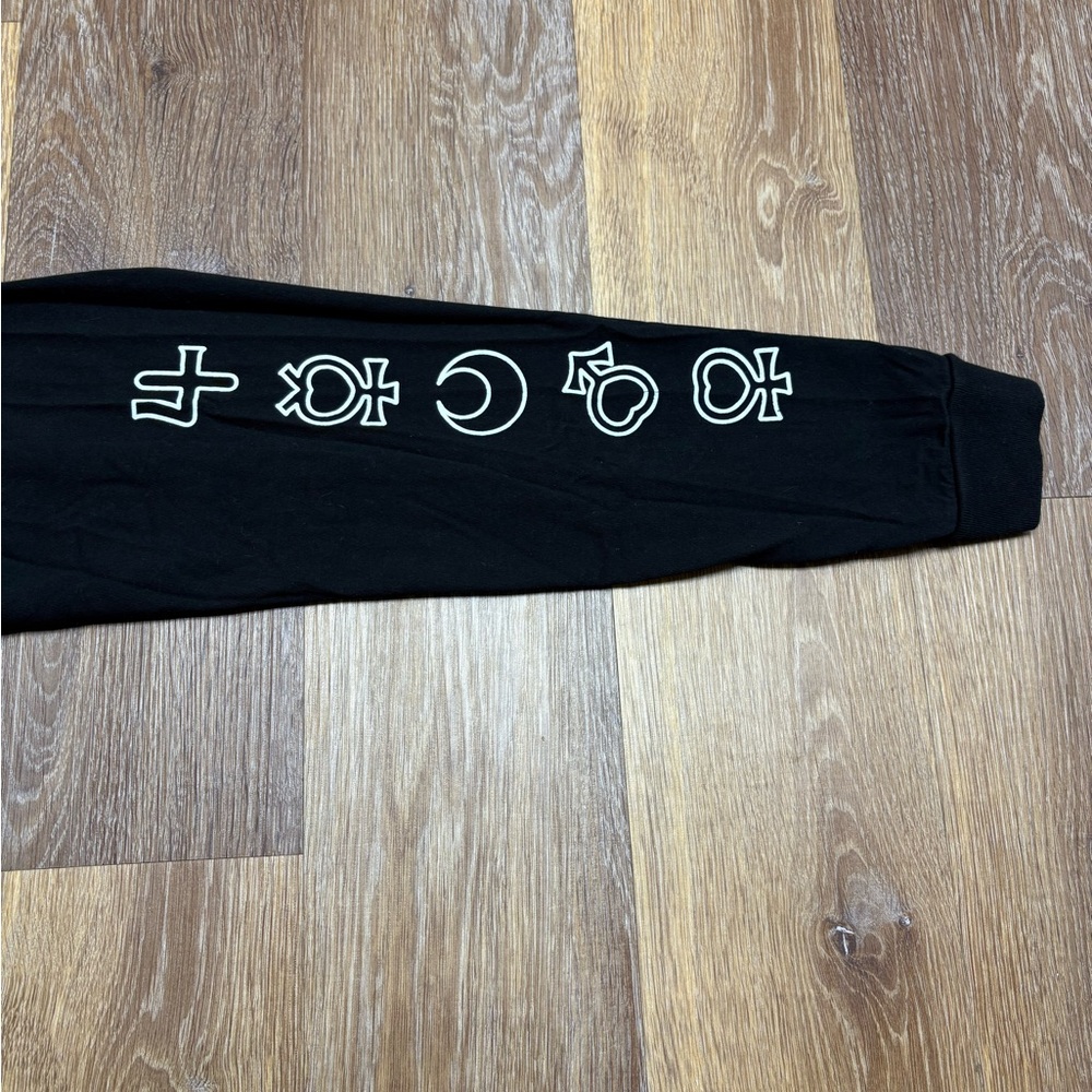 Sailor Moon Black Graphic Long Sleeve Tee - Picture 6 of 6